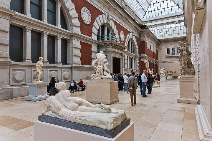Sehenswürdigkeiten in der USA - Metropolitan Museum European Sculpture Court