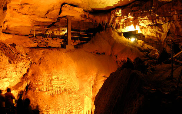 Mammoth Cave National Park mit der Sehenswürdigkeit Mammoth Cave - Sehenswürdigkeiten USA