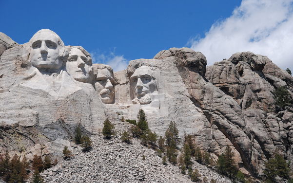 Mount Rushmore National Memorial in South Dakota - Sehenswürdigkeiten USA