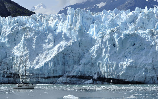 Glacier Bay Nationalpark mit den beeindruckenden Gletschern in Alaska - Sehenswürdigkeiten USA